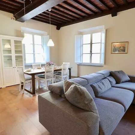 Apartment Casa Anna Elena Lucca